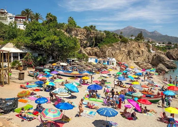 Hc Calahonda Гостевой дом 3*