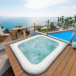 Hc Calahonda Konukevi Nerja